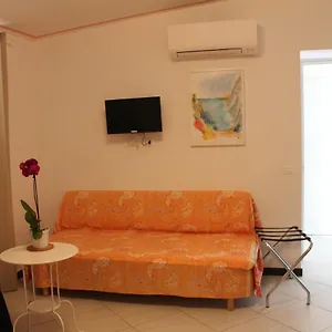 Marianna Quiet Guest house
