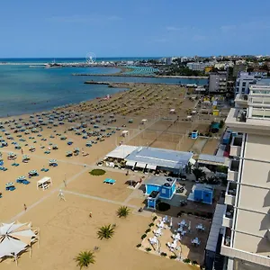 https://hotel-imperial-beach.emilia-romagnahotels.net